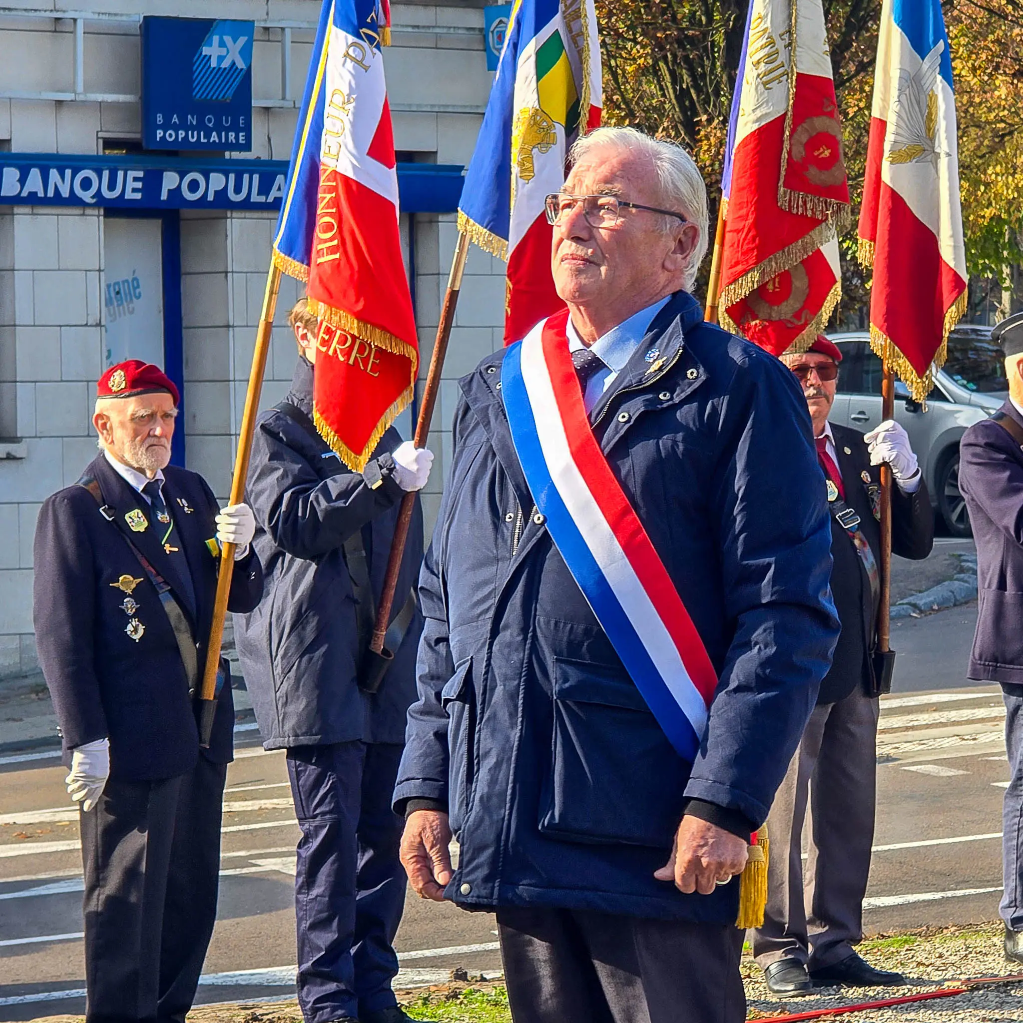 Daniel Grenon, député de l’Yonne, lors d’une cérémonie patriotique aux côtés des anciens combattants